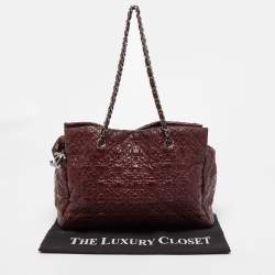 Pre Owned Chanel Burgundy Camellia Embossed Patent Leather Shoulder Bag