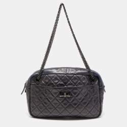Pre Owned Chanel Black/Blue Quilted Iridescent Leather Mademoiselle Camera Shoulder Bag
