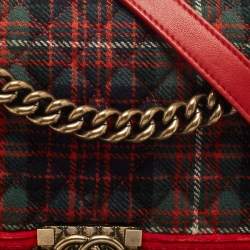 Pre Owned Chanel Red/Green Quilted Tweed and Velvet Medium Boy Flap Bag