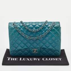 Pre Owned Chanel Green Quilted Leather Maxi Classic Double Flap Bag