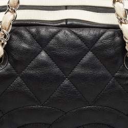 Pre Owned Chanel White/Black Quilted Leather CC Zip Shoulder Bag