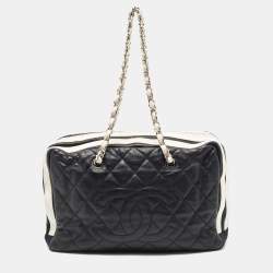 Pre Owned Chanel White/Black Quilted Leather CC Zip Shoulder Bag