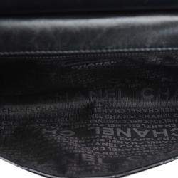 Pre Owned Chanel Black Medium Patent Chain-Through Flap Bag