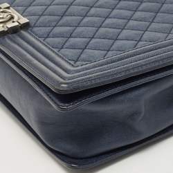 Pre Owned Chanel Navy Blue Quilted Leather Large Boy Flap Bag