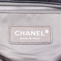 مملوكة مسبقًا Chanel Black Quilted Leather Divine Medium Flap Bag