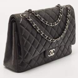 Pre Owned Chanel Black Quilted Lambskin Leather Maxi Classic Double Flap Bag