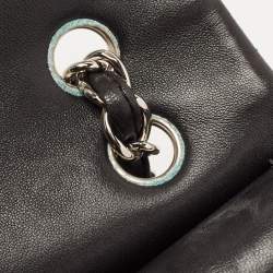 Pre Owned Chanel Black Quilted Lambskin Leather Maxi Classic Double Flap Bag