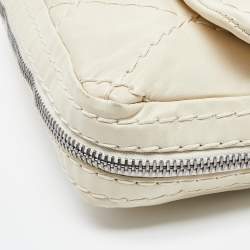 Pre Owned Chanel Cream Quilted Leather Ultimate Stitch Flap Bag