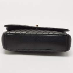 Pre Owned Chanel Black Diagonal Quilted Leather CC Flap Bag 