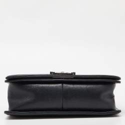 Pre Owned Chanel Black Quilted Leather Medium Double Stitch Boy Flap Bag