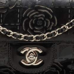 مملوكة مسبقًا Chanel Black Patent Leather Camellia Laser Cut East West Flap Bag