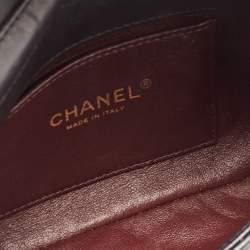 Pre Owned Chanel Black Lambskin Leather Pearly Flap Bag