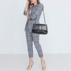 Pre Owned Chanel Navy Blue Quilted Leather Elementary Chic Flap Bag