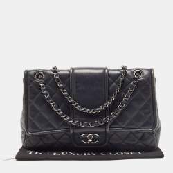 Pre Owned Chanel Navy Blue Quilted Leather Elementary Chic Flap Bag