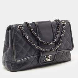 Pre Owned Chanel Navy Blue Quilted Leather Elementary Chic Flap Bag