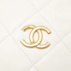 Chanel White Quilted Leather Diamond Bag