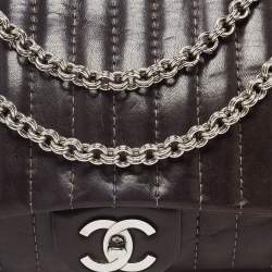 Pre Owned Chanel Brown Vertical Quilted Leather Medium Flap Bag
