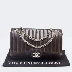 Pre Owned Chanel Brown Vertical Quilted Leather Medium Flap Bag