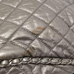 Pre Owned Chanel Grey Quilted Leather Chain Me Hobo