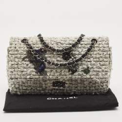 Pre Owned Chanel White/Black Garden Charms Tweed Reissue 2.55 Classic 225 Flap Bag