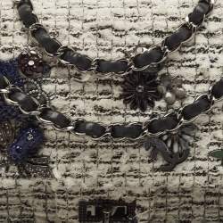 Pre Owned Chanel White/Black Garden Charms Tweed Reissue 2.55 Classic 225 Flap Bag