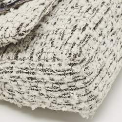 Pre Owned Chanel White/Black Garden Charms Tweed Reissue 2.55 Classic 225 Flap Bag