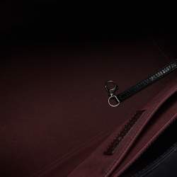 مملوكة مسبقًا Chanel Black Quilted Leather Daily Walk Flap Bag