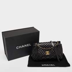 مملوكة مسبقًا Chanel Black Quilted Leather Daily Walk Flap Bag