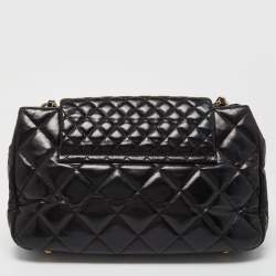 مملوكة مسبقًا Chanel Black Quilted Leather Daily Walk Flap Bag