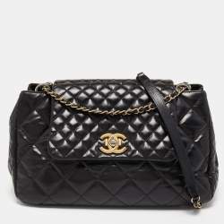 مملوكة مسبقًا Chanel Black Quilted Leather Daily Walk Flap Bag
