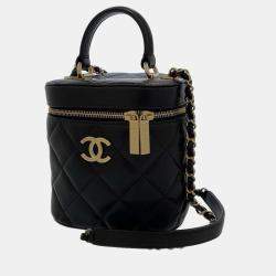 Chanel Quilted Golden Plate Vanity Case Black Lambskin Gold Hardware – Coco  Approved Studio