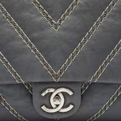Pre Owned Chanel Grey Chevron Stitched Leather CC Top Handle Flap Bag