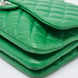 Pre Owned Chanel Green Quilted Leather 3 Compartment Classic Flap Bag