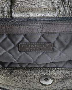 Pre Owned Chanel Metallic Grey Quilted Leather CC Le Marais Tote Bag