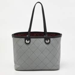 Pre Owned Chanel Grey/black Quilted Caviar Leather Fever Shopper Tote