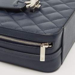 Pre Owned Chanel Navy Blue Quilted Leather Mini CC Box Camera Bag