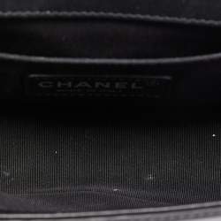 Pre Owned Chanel Black Quilted Patent Leather Small Boy Flap Bag