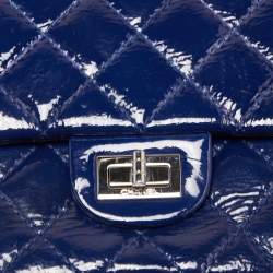 Pre Owned Chanel Blue Quilted Patent Leather Reissue 2.55 Classic 226 Flap Bag