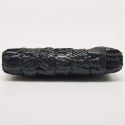 مملوكة مسبقًا Chanel Dark Blue Shimmer Python CC Frame Chain Clutch