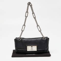 مملوكة مسبقًا Chanel Black Leather Mademoiselle Lock Flap Shoulder Bag