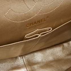 Pre Owned Chanel Gold Quilted Leather Reissue 2.55 Classic 226 Flap Bag