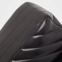 Pre Owned Chanel Black Chevron Lambskin Leather Medium Classic Double Flap Bag