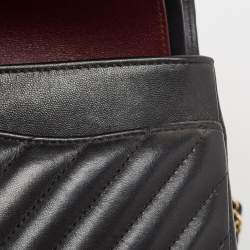 Pre Owned Chanel Black Chevron Lambskin Leather Medium Classic Double Flap Bag