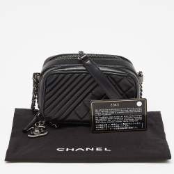 Pre Owned Chanel Black Quilted Leather Mini Coco Boy Camera Bag