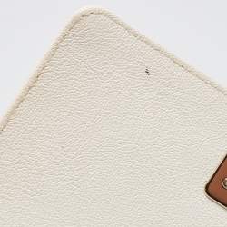 Pre Owned Chanel Off White Quilted Leather Small Boy Flap Bag