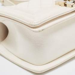 Pre Owned Chanel Off White Quilted Leather Small Boy Flap Bag