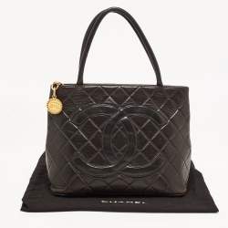 Pre Owned Chanel Black Quilted Leather Medallion Tote