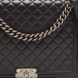Pre Owned Chanel Black Quilted Leather Large Boy Flap Bag