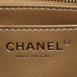 مملوكة مسبقًا Chanel Black Quilted Leather Mini Square Pearl Crush Flap Bag