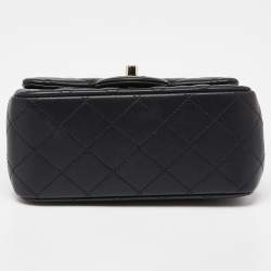 مملوكة مسبقًا Chanel Black Quilted Leather Mini Square Pearl Crush Flap Bag